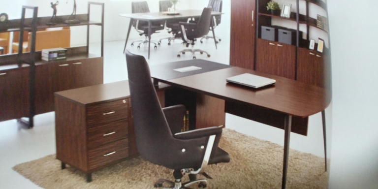 깔끔한 책상 셋트 입니다^^