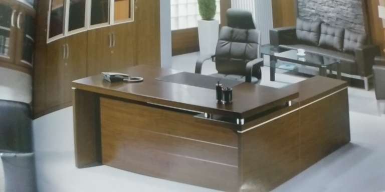 중역책상의 정석